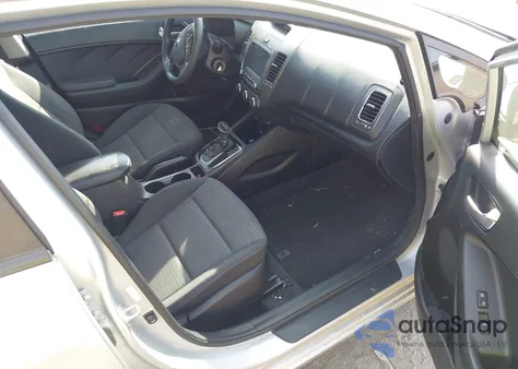 2018 Kia Forte Lx из США, поврежденный, VIN 3KPFL4A73JE239524